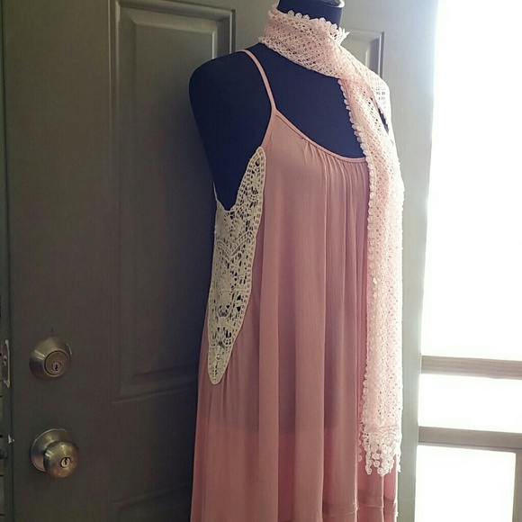 🔮🔮 Blush Pink Dress - Picture 4 of 5